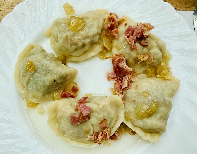Tradycyjne polskie pierogi